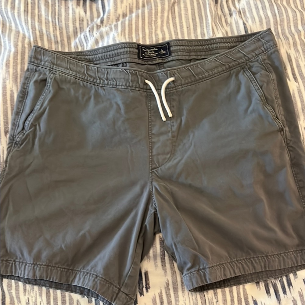 Abercrombie & Fitch Cotton-Blend Pull-On Short